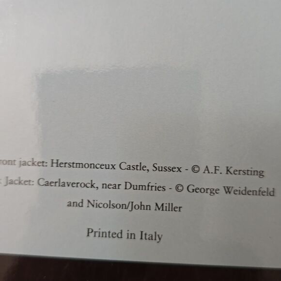 Castles of Britain by Patrick Cormack | Illustrated HC | 1995| Printed ITALY - Picture 10 of 12